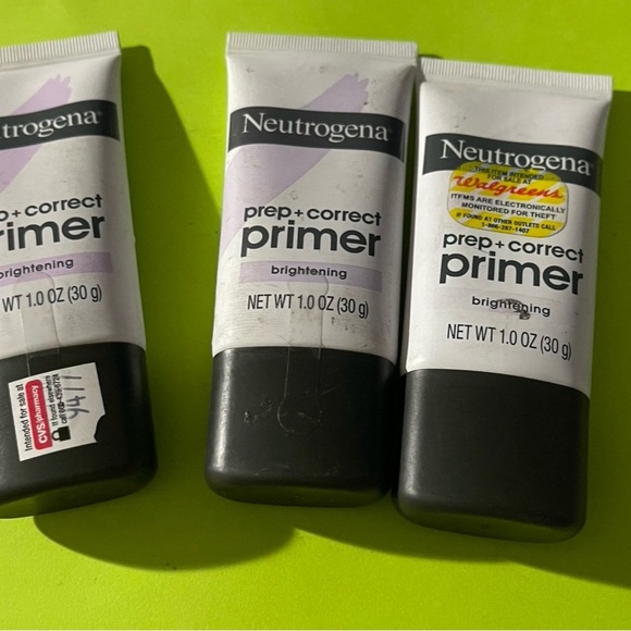 3 Neutrogena prep+correct Primer brightening